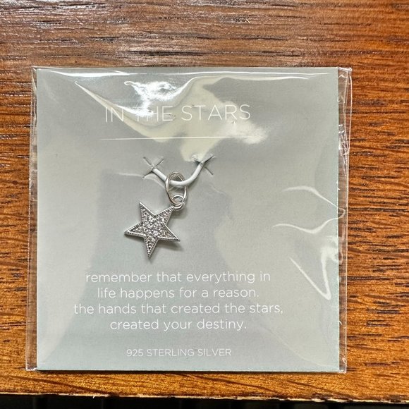 CORE™ Origami Owl 7.25” Polished Silver teardrop bangle with 3 mementos - Picture 5 of 6